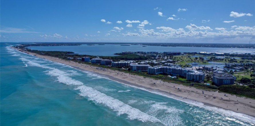 Condominio en Stuart, Florida, 2 dormitorios № 1139415