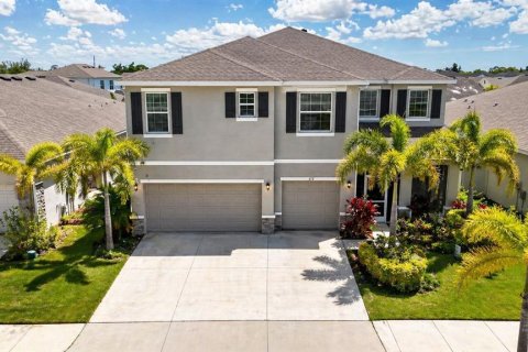 Casa en Ruskin, Florida 5 dormitorios, 382.01 m2 № 2120335