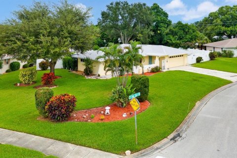 Villa ou maison à Bradenton, Floride 3 chambres, 158.49 m2 № 2411460