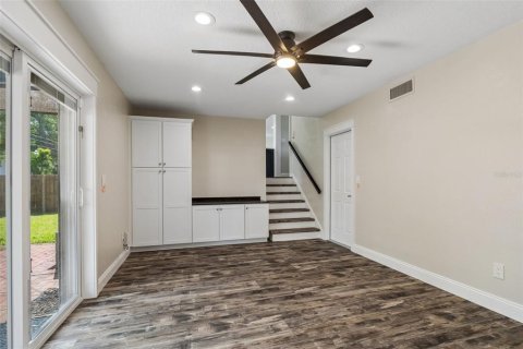 House in Seminole, Florida 3 bedrooms, 158.21 sq.m. № 2224659 - photo 29