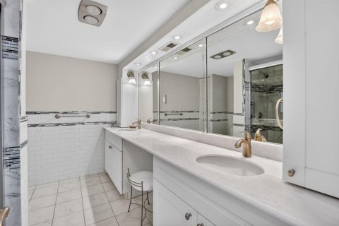 Купить кондоминиум в Бока-Ратон, Флорида 5 комнат, 178м2, № 2262647 - фото 21