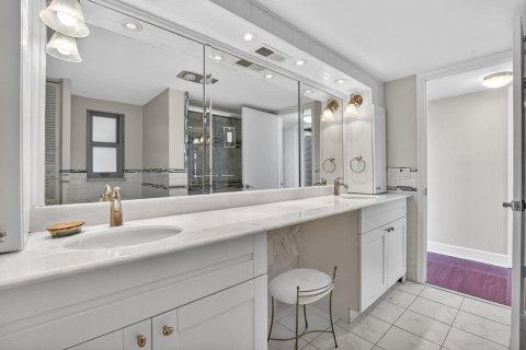 Купить кондоминиум в Бока-Ратон, Флорида 5 комнат, 178м2, № 2262647 - фото 23