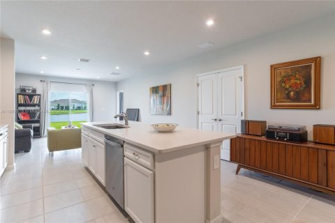 Villa ou maison à vendre à Port St. Lucie, Floride: 3 chambres, 139.63 m2 № 2038681 - photo 12