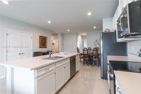 Villa ou maison à vendre à Port St. Lucie, Floride: 3 chambres, 139.63 m2 № 2038681 - photo 9