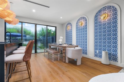 Купить виллу или дом в Майами, Флорида 3 спальни, 161.65м2, № 1985637 - фото 4