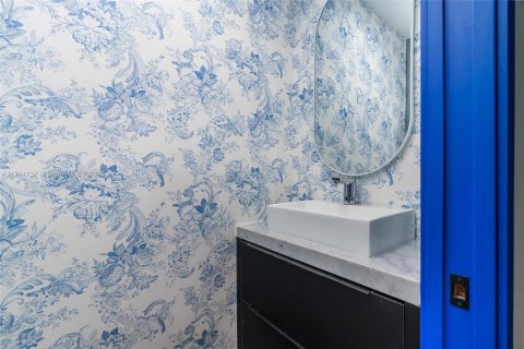 Купить виллу или дом в Майами, Флорида 3 спальни, 161.65м2, № 1985637 - фото 18