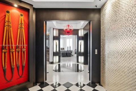 Купить кондоминиум в Холливуд, Флорида 5 спален, 472.5м2, № 1939306 - фото 3