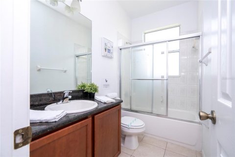 Купить виллу или дом в Киссимми, Флорида 4 комнаты, 167.97м2, № 2206107 - фото 7