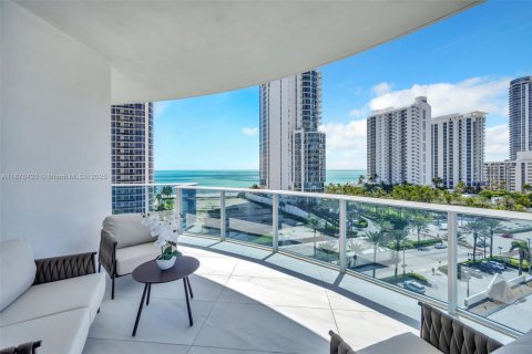 Снять в аренду кондоминиум в Санни-Айлс-Бич, Флорида 3 спальни, 195.09м2, № 1923198 - фото 19