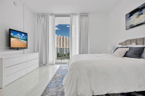 Снять в аренду кондоминиум в Санни-Айлс-Бич, Флорида 3 спальни, 195.09м2, № 1923198 - фото 27