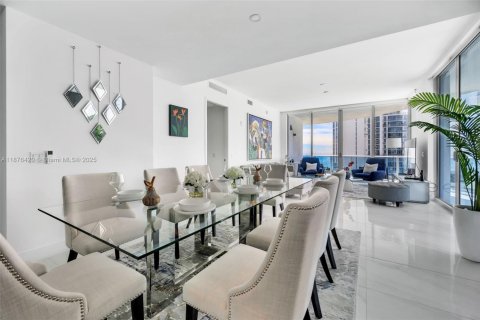 Снять в аренду кондоминиум в Санни-Айлс-Бич, Флорида 3 спальни, 195.09м2, № 1923198 - фото 11