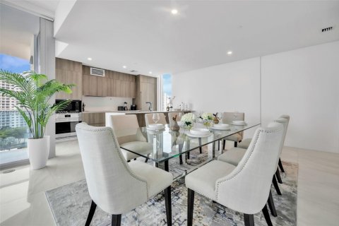 Снять в аренду кондоминиум в Санни-Айлс-Бич, Флорида 3 спальни, 195.09м2, № 1923198 - фото 10