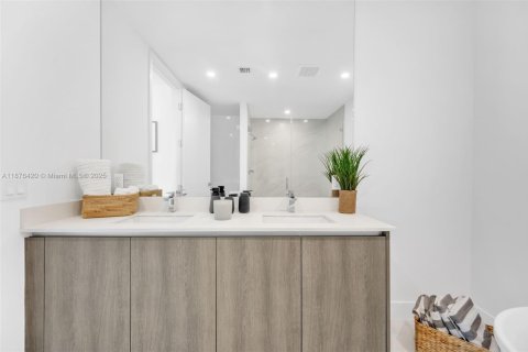 Снять в аренду кондоминиум в Санни-Айлс-Бич, Флорида 3 спальни, 195.09м2, № 1923198 - фото 29