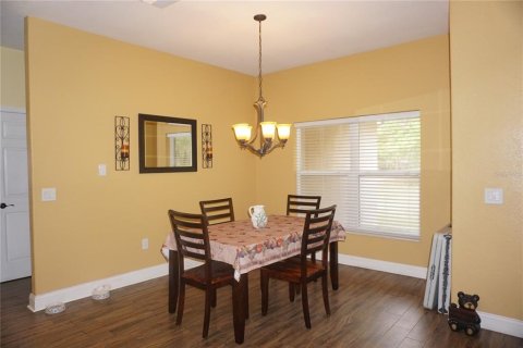 House in Plant City, Florida 5 bedrooms, 283.63 sq.m. № 2166475 - photo 24