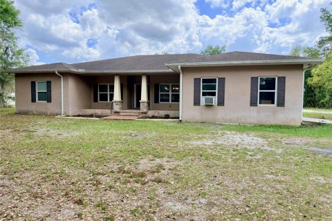 House in Plant City, Florida 5 bedrooms, 283.63 sq.m. № 2166475 - photo 6