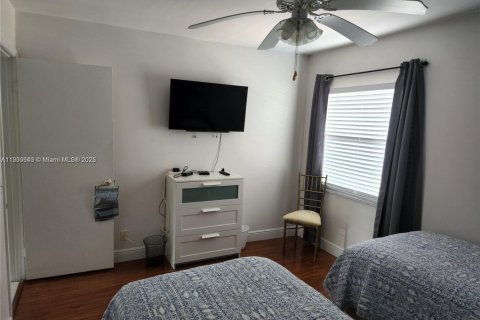 Copropriété à vendre à Pembroke Pines, Floride: 2 chambres, 102.19 m2 № 1954576 - photo 15