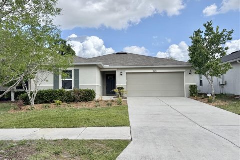 Casa en Seffner, Florida 3 dormitorios, 142.79 m2 № 2093136