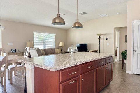 Casa en venta en Seffner, Florida, 3 dormitorios, 142.79 m2 № 2093136 - foto 11