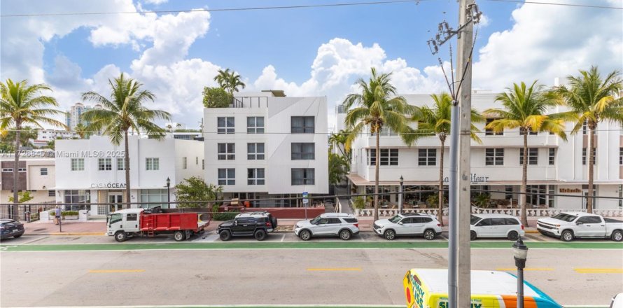 Condo à Miami Beach, Floride, 1 chambre № 1934354