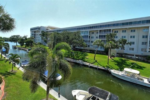 Copropriété à vendre à Sarasota, Floride: 1 chambre, 72.46 m2 № 2315069 - photo 19