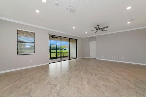 House in Bradenton, Florida 3 bedrooms, 205.96 sq.m. № 2229716 - photo 9