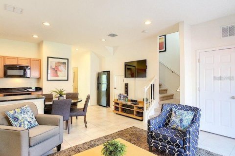 Touwnhouse à vendre à Kissimmee, Floride: 3 chambres, 107.86 m2 № 1838392 - photo 6