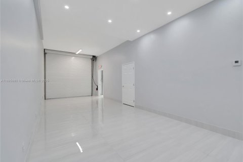 Immobilier commercial à vendre à Miami, Floride № 1950255 - photo 26