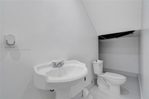 Immobilier commercial à vendre à Miami, Floride № 1950255 - photo 22
