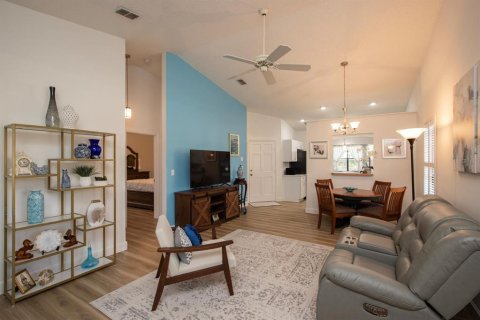 House in New Smyrna Beach, Florida 2 bedrooms, 99.96 sq.m. № 1509637 - photo 15