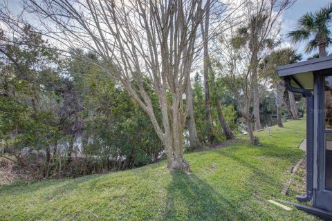 House in New Smyrna Beach, Florida 2 bedrooms, 99.96 sq.m. № 1509637 - photo 6