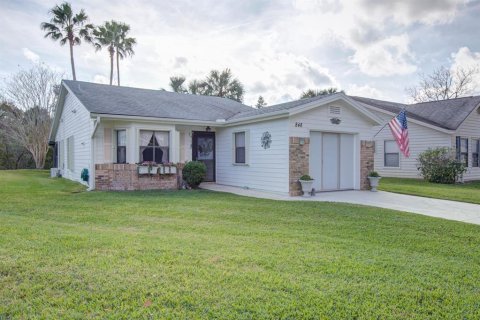 House in New Smyrna Beach, Florida 2 bedrooms, 99.96 sq.m. № 1509637 - photo 1