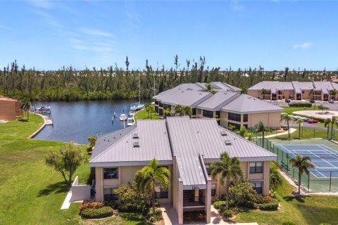 Condominio en venta en Punta Gorda, Florida, 3 dormitorios, 128.58 m2 № 1826553 - foto 1