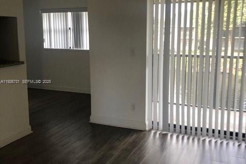 Copropriété à vendre à Sunrise, Floride: 1 chambre, 58.53 m2 № 1986605 - photo 7