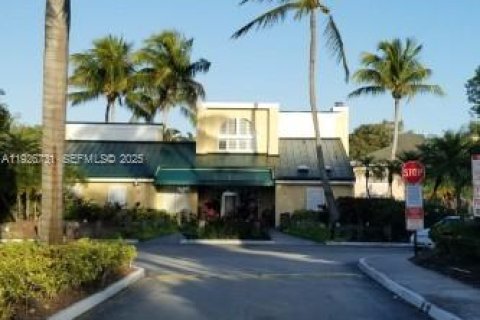 Copropriété à vendre à Sunrise, Floride: 1 chambre, 58.53 m2 № 1986605 - photo 3