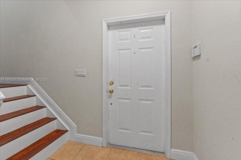 House in Miramar, Florida 3 bedrooms, 148.74 sq.m. № 1954951 - photo 3