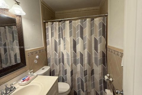 Touwnhouse à louer à Hialeah, Floride: 3 chambres, 110.55 m2 № 1976148 - photo 23