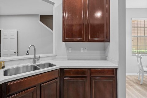 Touwnhouse à louer à Sarasota, Floride: 3 chambres, 181.53 m2 № 2150552 - photo 13