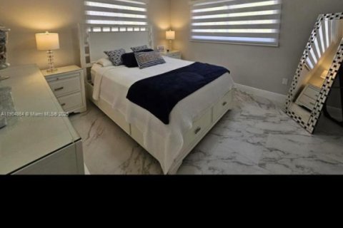 Villa ou maison à vendre à Key Largo, Floride: 2 chambres, 173.91 m2 № 1955783 - photo 13