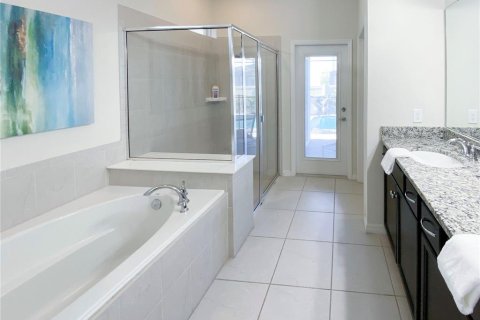 Купить виллу или дом в Киссимми, Флорида 5 комнат, 307.88м2, № 1555547 - фото 13