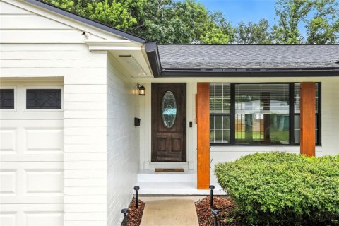 House in Orlando, Florida 2 bedrooms, 93.83 sq.m. № 1886438 - photo 3