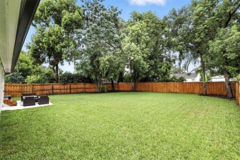 House in Orlando, Florida 2 bedrooms, 93.83 sq.m. № 1886438 - photo 24