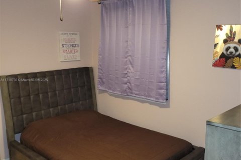 Villa ou maison à vendre à Lauderdale-by-the-Sea, Floride: 2 chambres, 160.16 m2 № 1961643 - photo 28