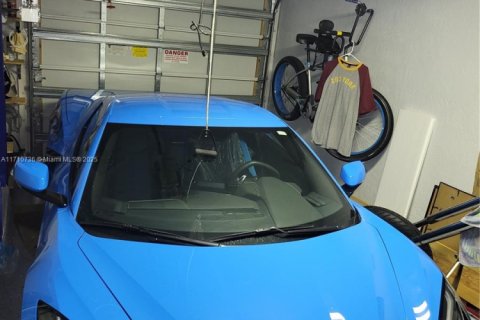 Villa ou maison à vendre à Lauderdale-by-the-Sea, Floride: 2 chambres, 160.16 m2 № 1961643 - photo 4