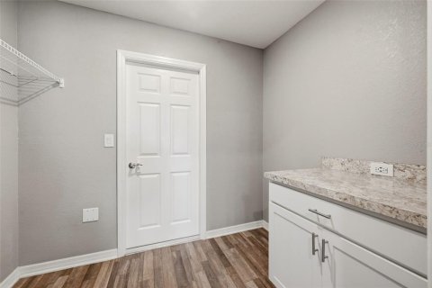 Casa en venta en Winter Haven, Florida, 4 dormitorios, 186.18 m2 № 2199677 - foto 26