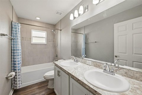 Casa en venta en Winter Haven, Florida, 4 dormitorios, 186.18 m2 № 2199677 - foto 23