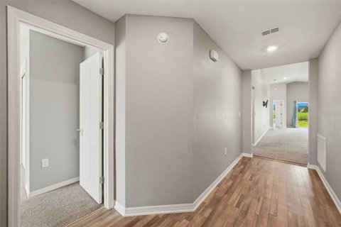 Casa en venta en Winter Haven, Florida, 4 dormitorios, 186.18 m2 № 2199677 - foto 4