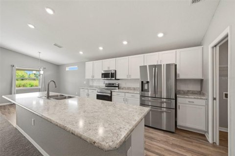 Casa en venta en Winter Haven, Florida, 4 dormitorios, 186.18 m2 № 2199677 - foto 12