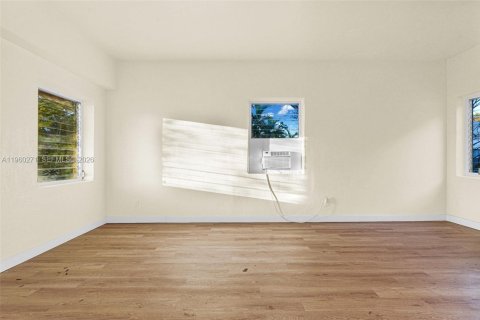 Apartamento en alquiler en North Miami, Florida, 1 dormitorio, 88.26 m2 № 2023737 - foto 14