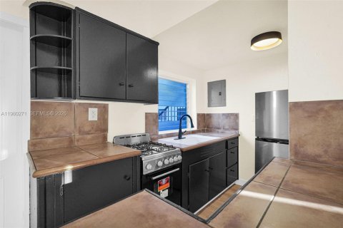 Apartamento en North Miami, Florida 1 dormitorio, 88.26 m2 № 2023737