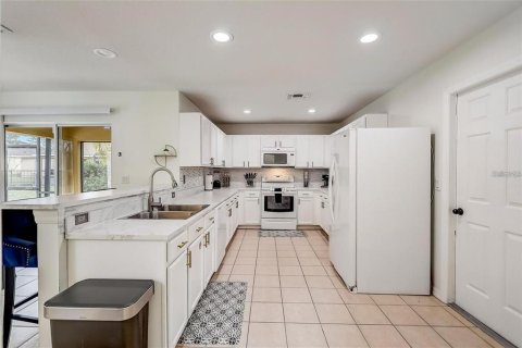 Casa en alquiler en Davenport, Florida, 4 dormitorios, 183.76 m2 № 1686920 - foto 3